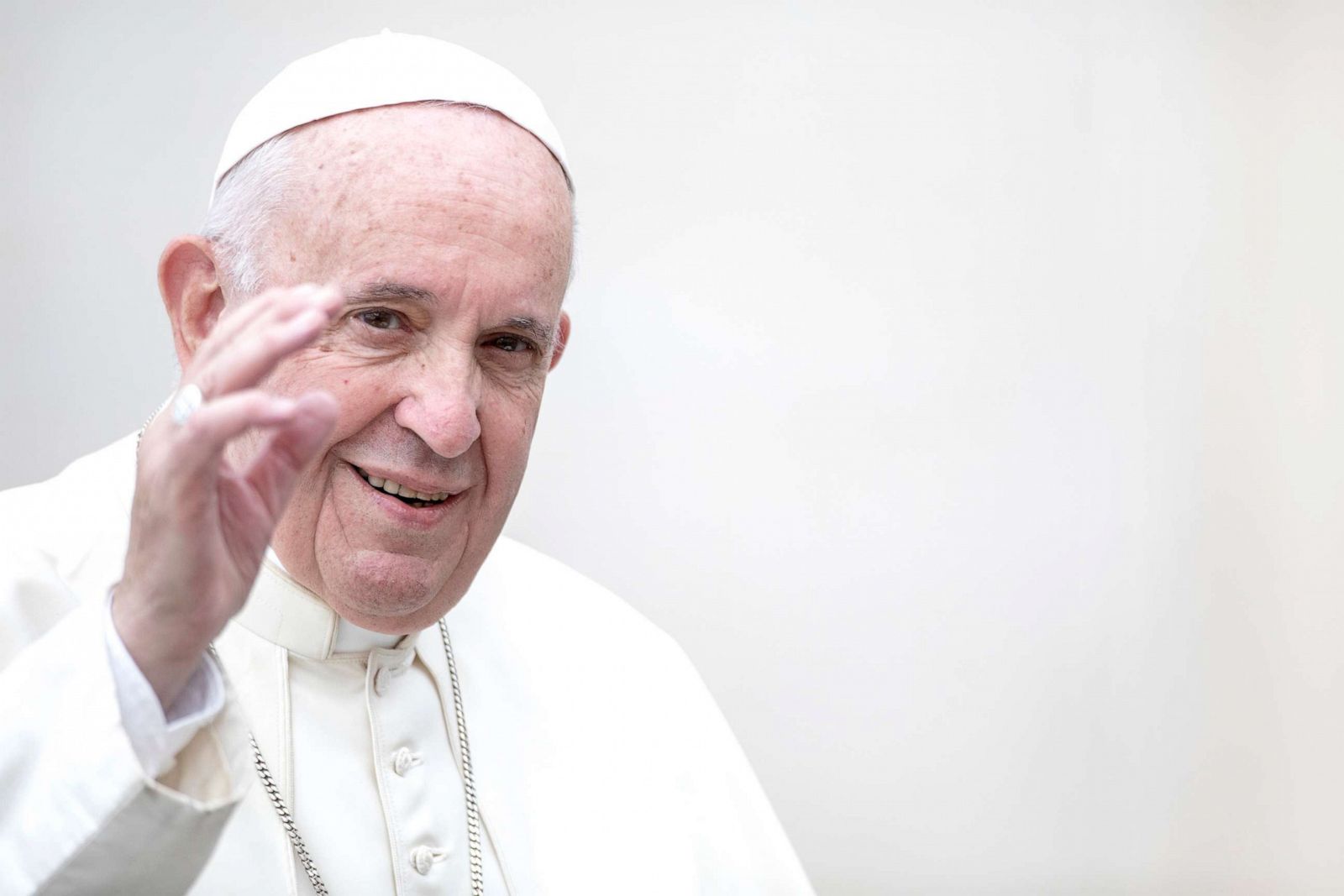 pope-1-gty-er-220616_1655405277964_sl_3x2_1600.jpg